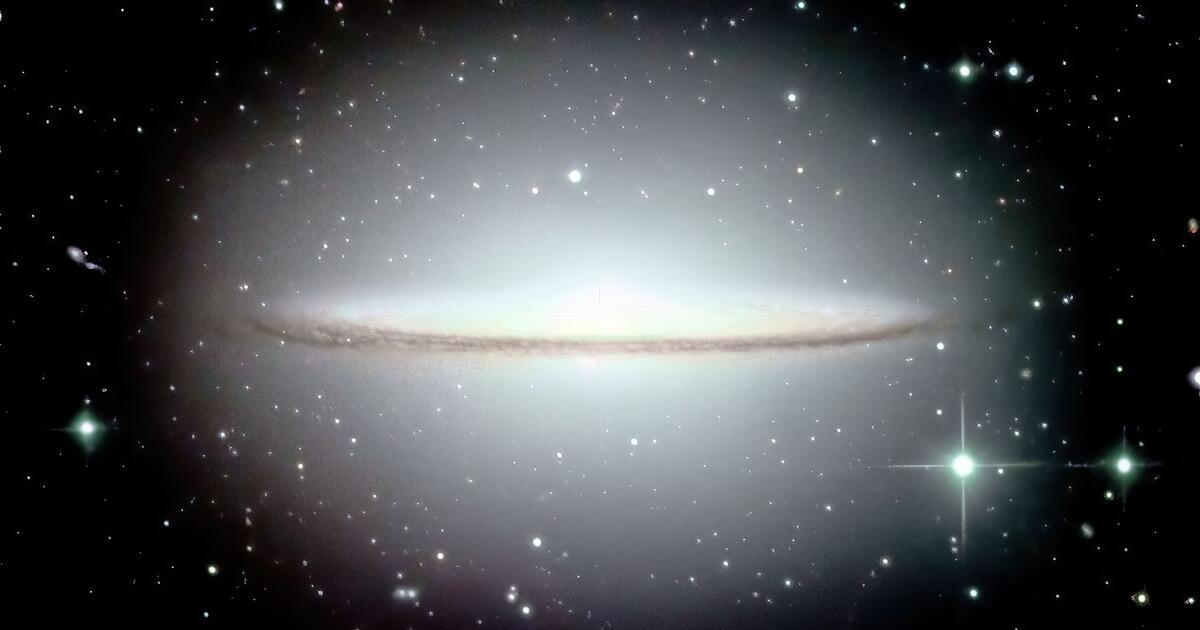 The Sombrero Galaxy M104 | Telescope Live